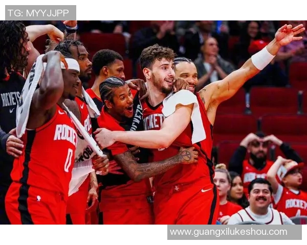 火箭队与活塞队激战三月二十三日期待精彩对决与球星表现