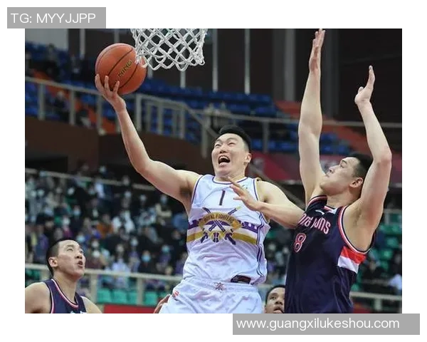北京紫禁勇士迎战新疆队全力争胜展现篮球风采