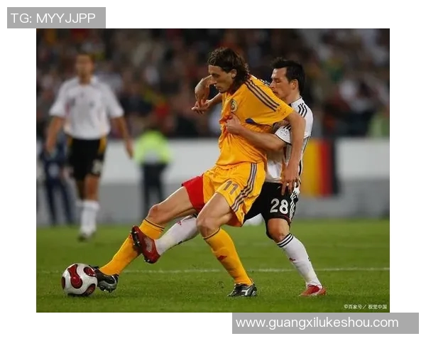 立陶宛与罗马尼亚足球对决成绩分析及历史交锋回顾