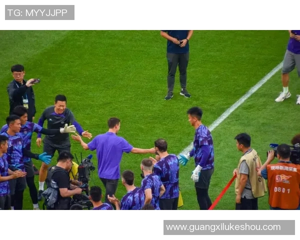 中超激战深圳队迎战建业队双方全力争夺宝贵积分之战即将上演